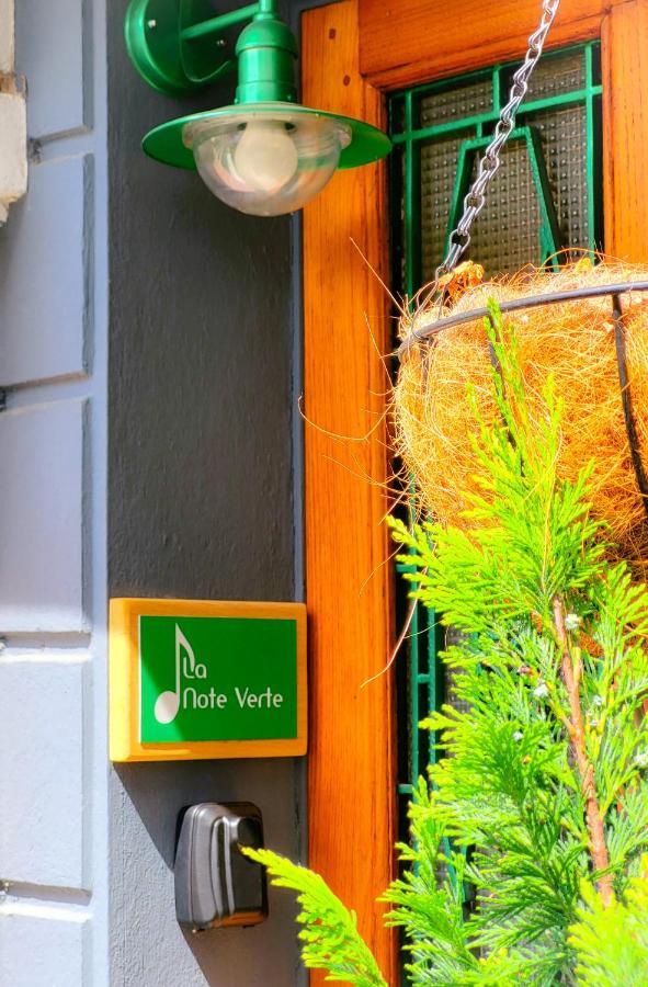 La Note Verte - Parking Gratuit Devant L'entree *